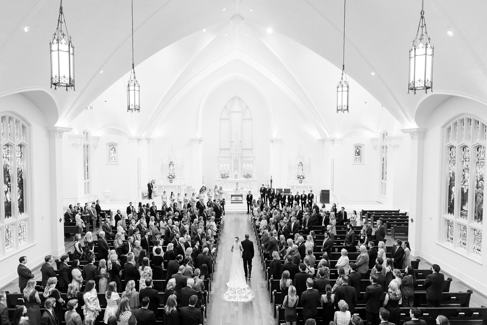 Mobile-Alabama-wedding-photographer-st-ignatius-catholic-church_0019