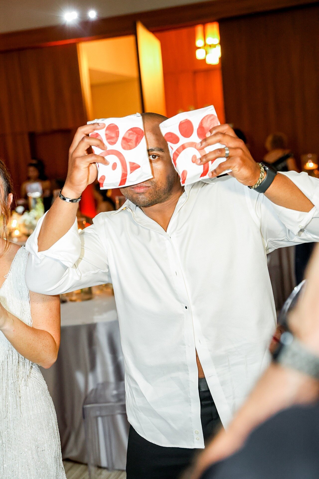 reception-dancing-the-conrad-8