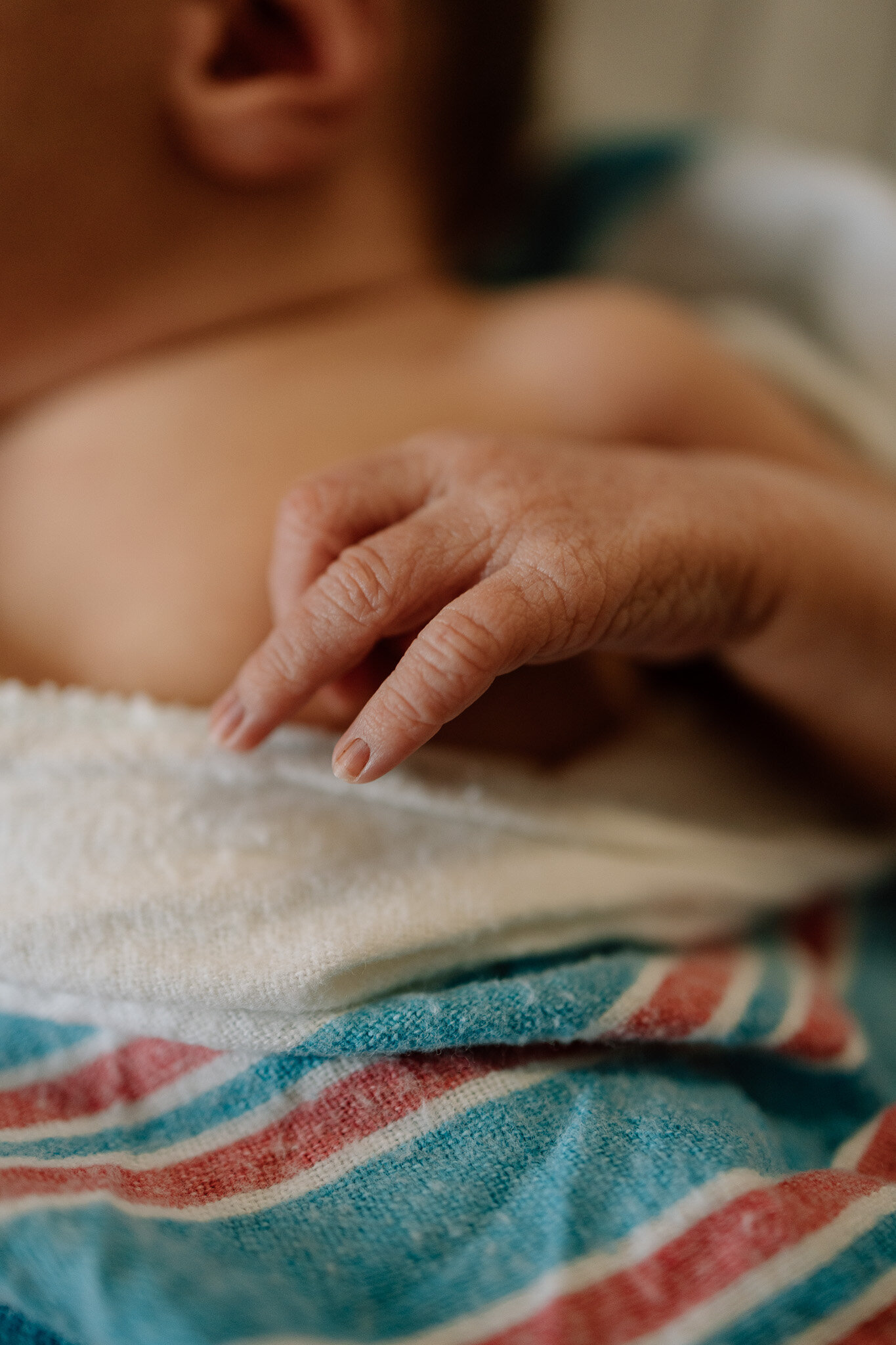 in-hospital-newborn-fresh-photos-photography (6)
