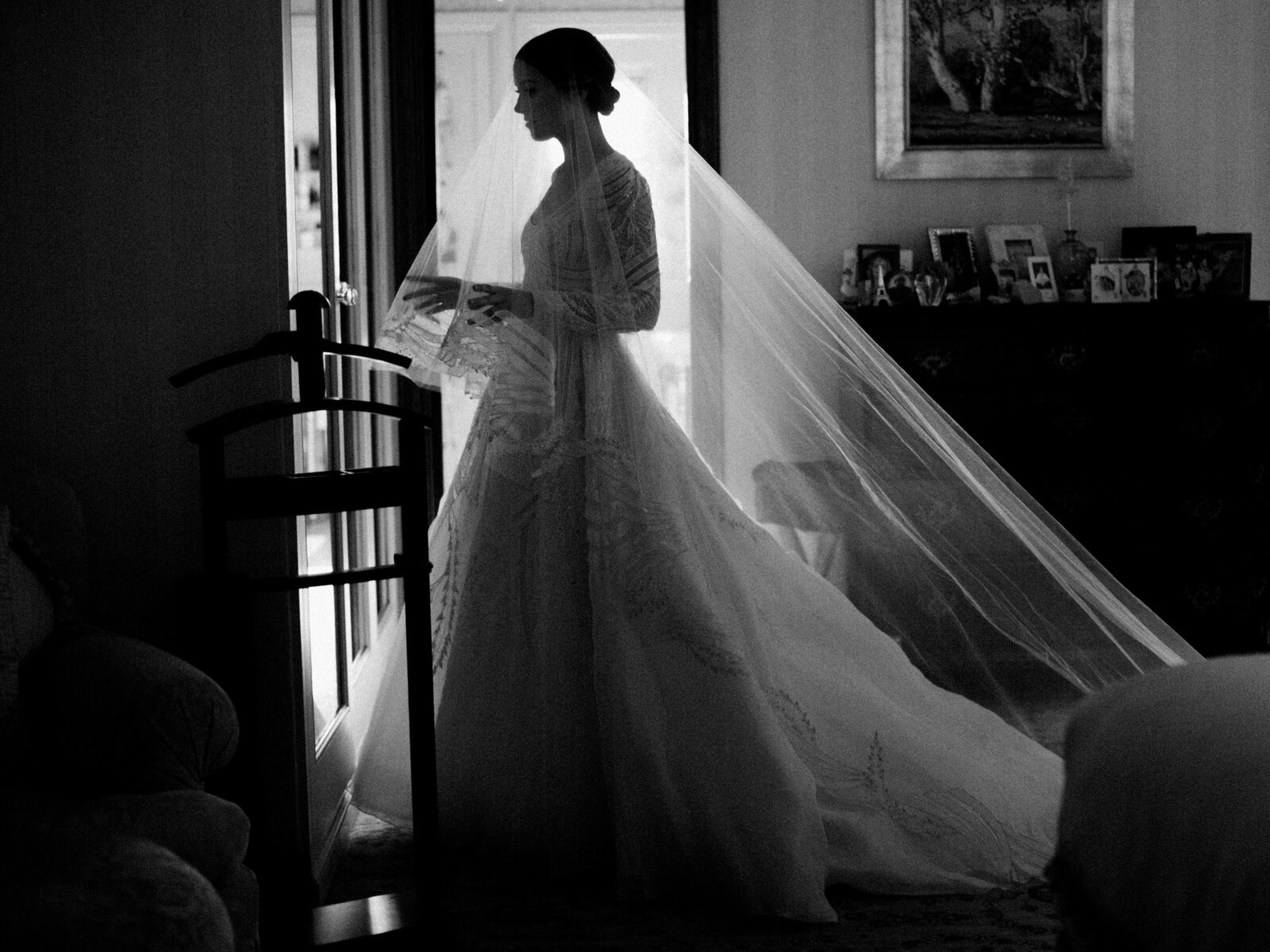 049-For-the-Love-of-It-Monique-Lhuillier-Gown-Getting-Ready
