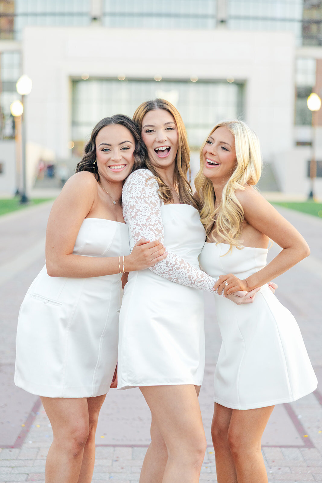 Tusaloosa University of Alabama Grad Session _ Lauren Elliott Photography _ Carol, Belle, and Wallis-349_websize