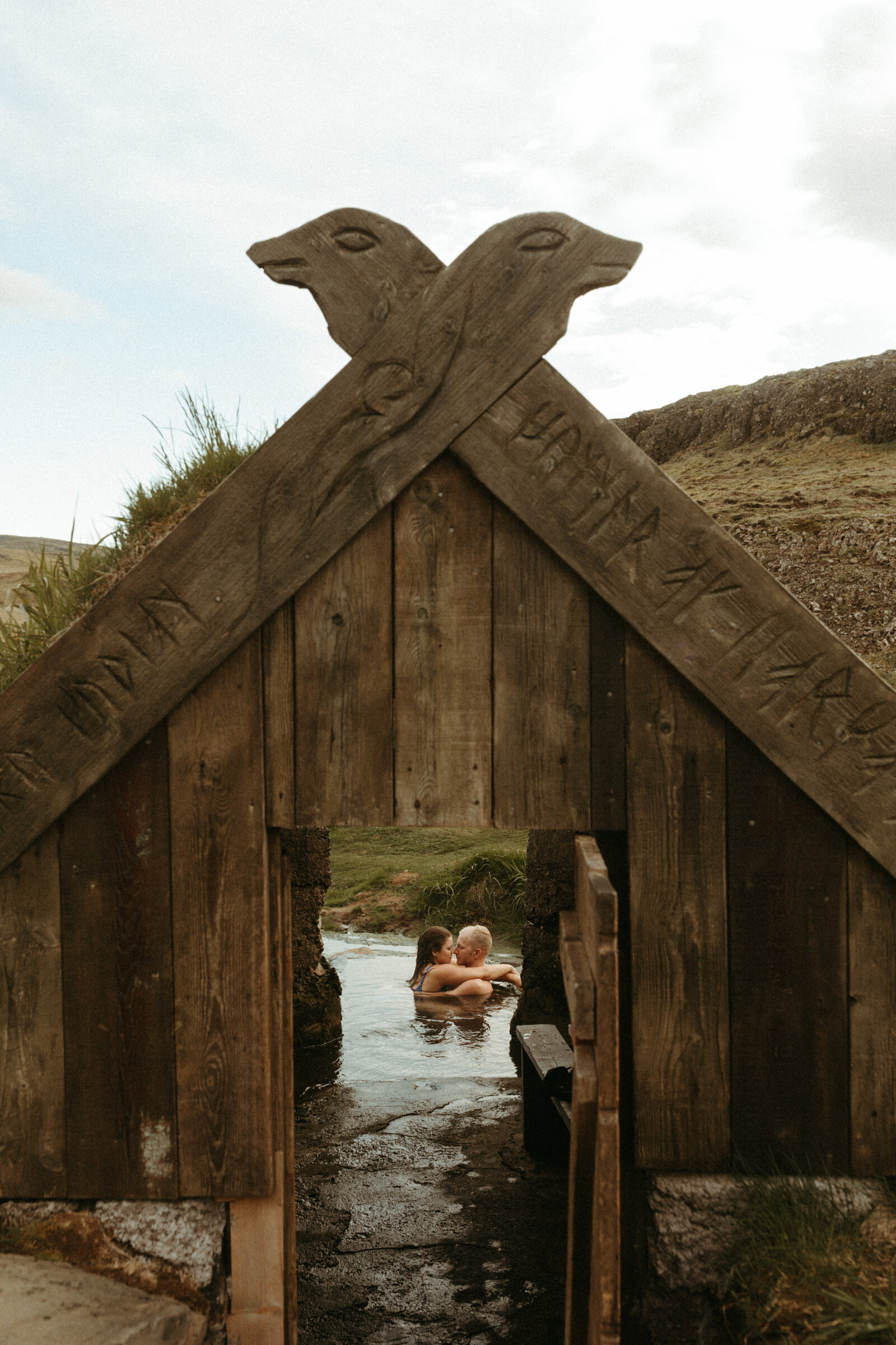 Iceland-hotsprings-photographer-elopement-packages-Southern-iceland-42