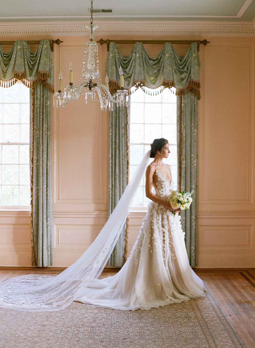 bride at Lowndes Grove in Charleston South Carolina Upstairs Room
