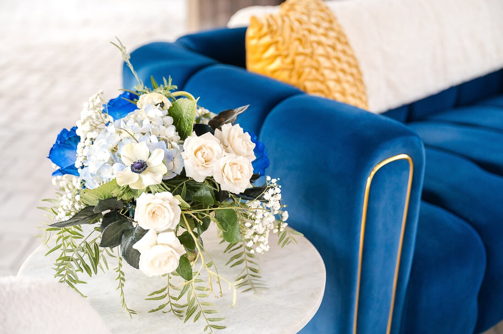 Phoenix-Wedding-Photographer-and-Videographer-Venue-at-the-Grove-VATGoh-1031