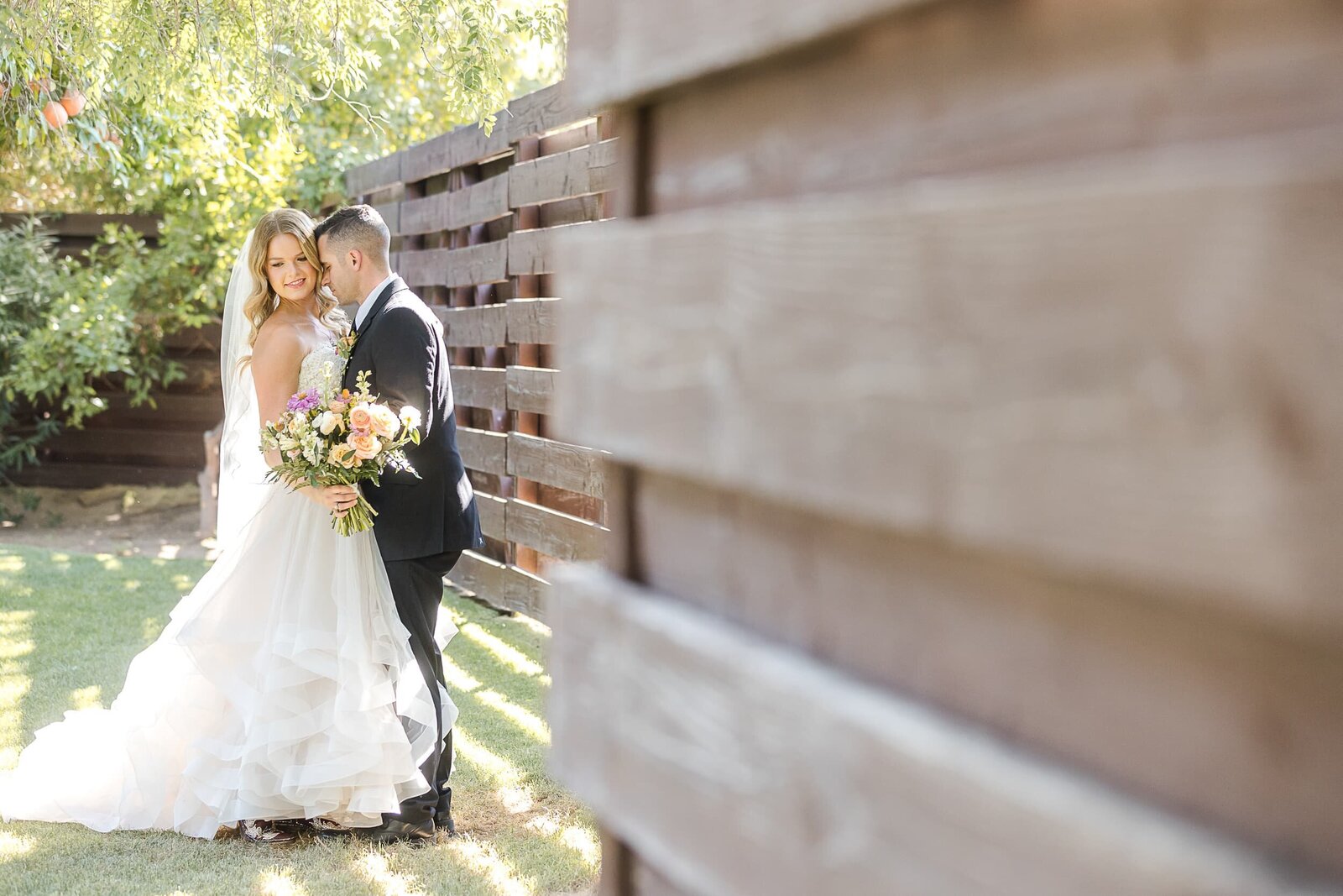 Phoenix-Wedding-Photographer-and-Videographer-Venue-at-the-Grove-VATG-1010