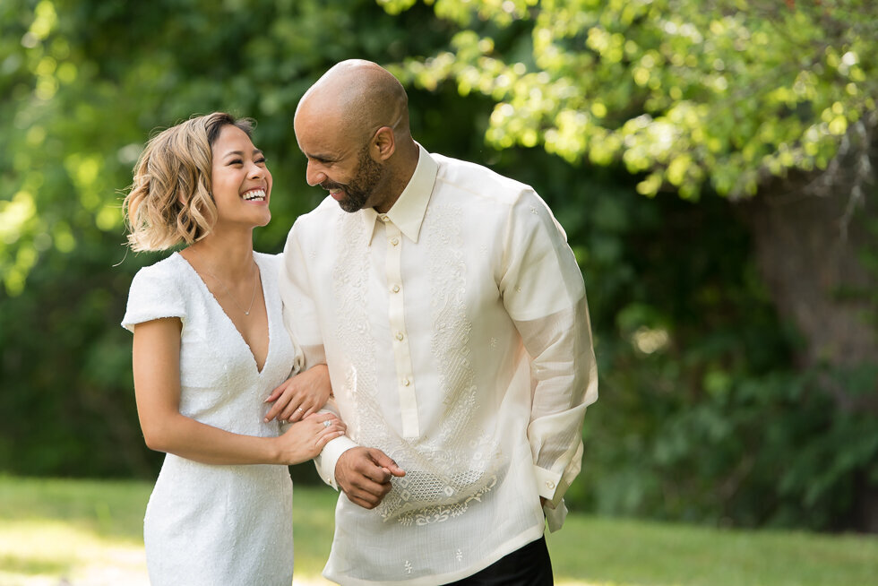 intimate-backyard-wedding-shawon-davis-photo-1