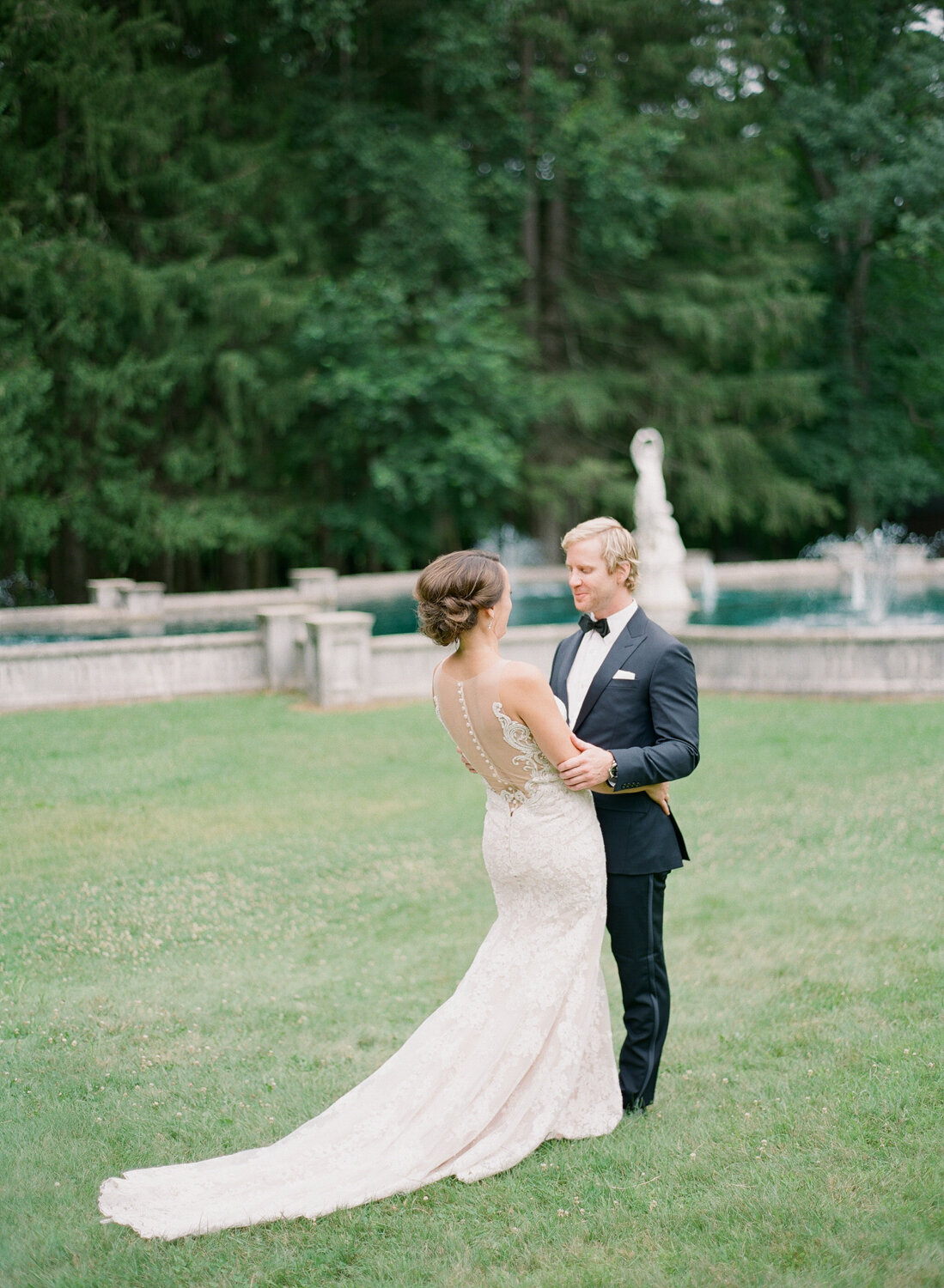 SARATOGA-SPRINGS-POLO-CLUB-WEDDING-BY-MATTHEW-MOORE-00155