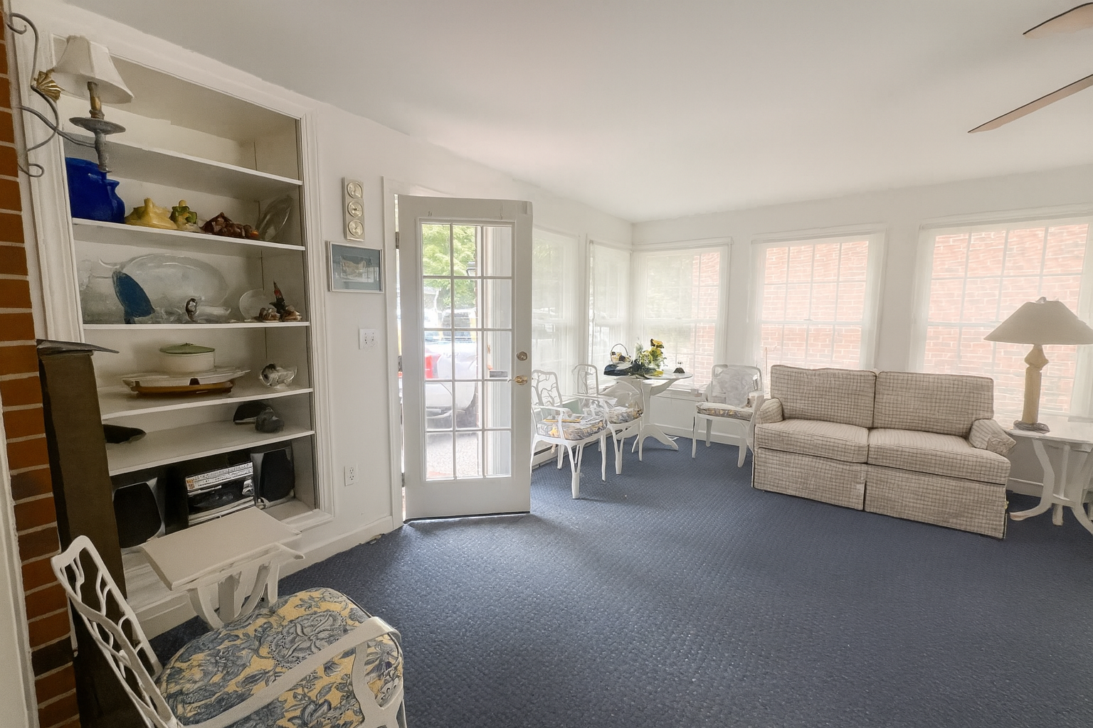 sunroom attached to kitchen 1