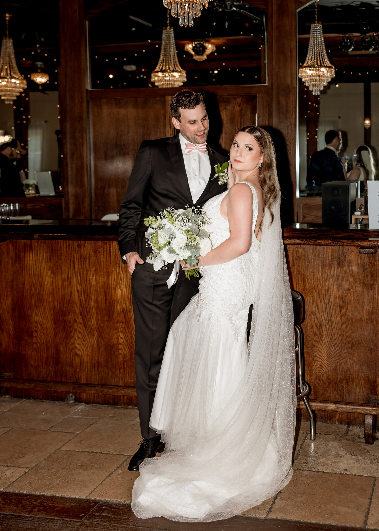 Troutdale House wedding venue, couple by the bar