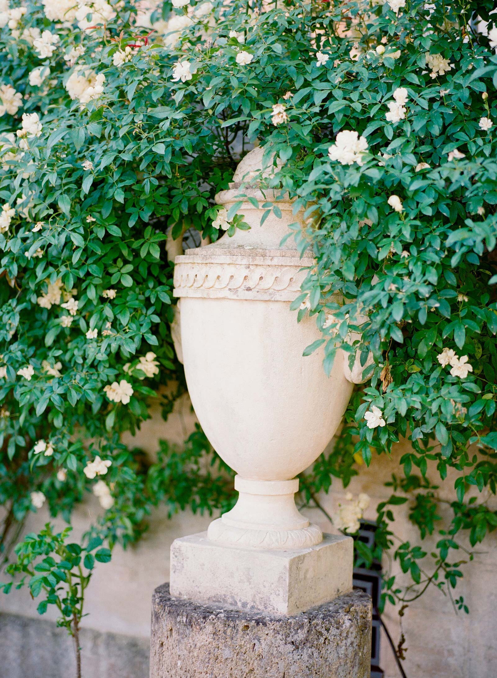 025b_provence_wedding_chateau_de_fonscolombe