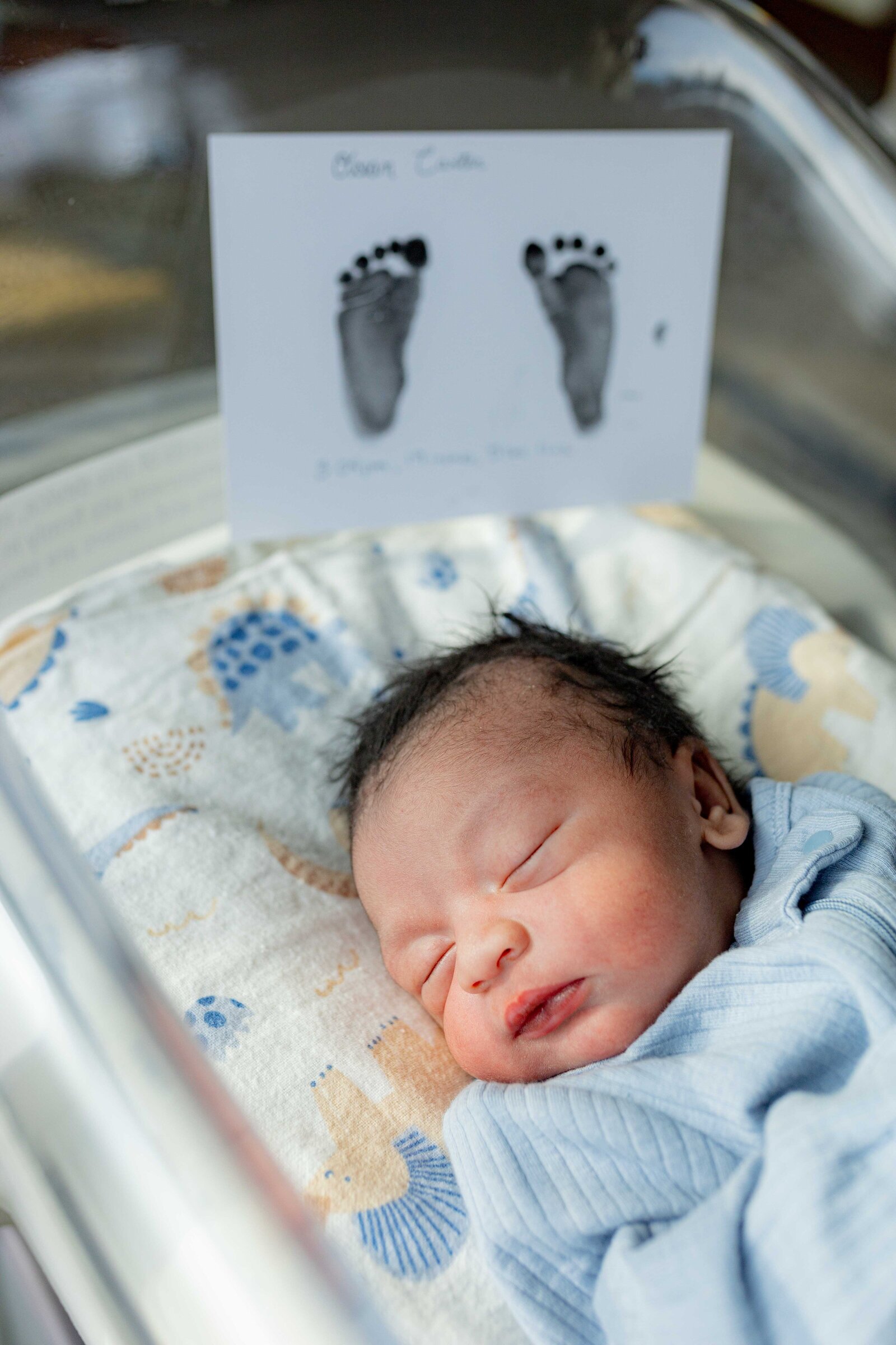 Fresh-48-hospital-newborn_Sayre-Briele-Photography-LLC-Savasha-Lloyd-15