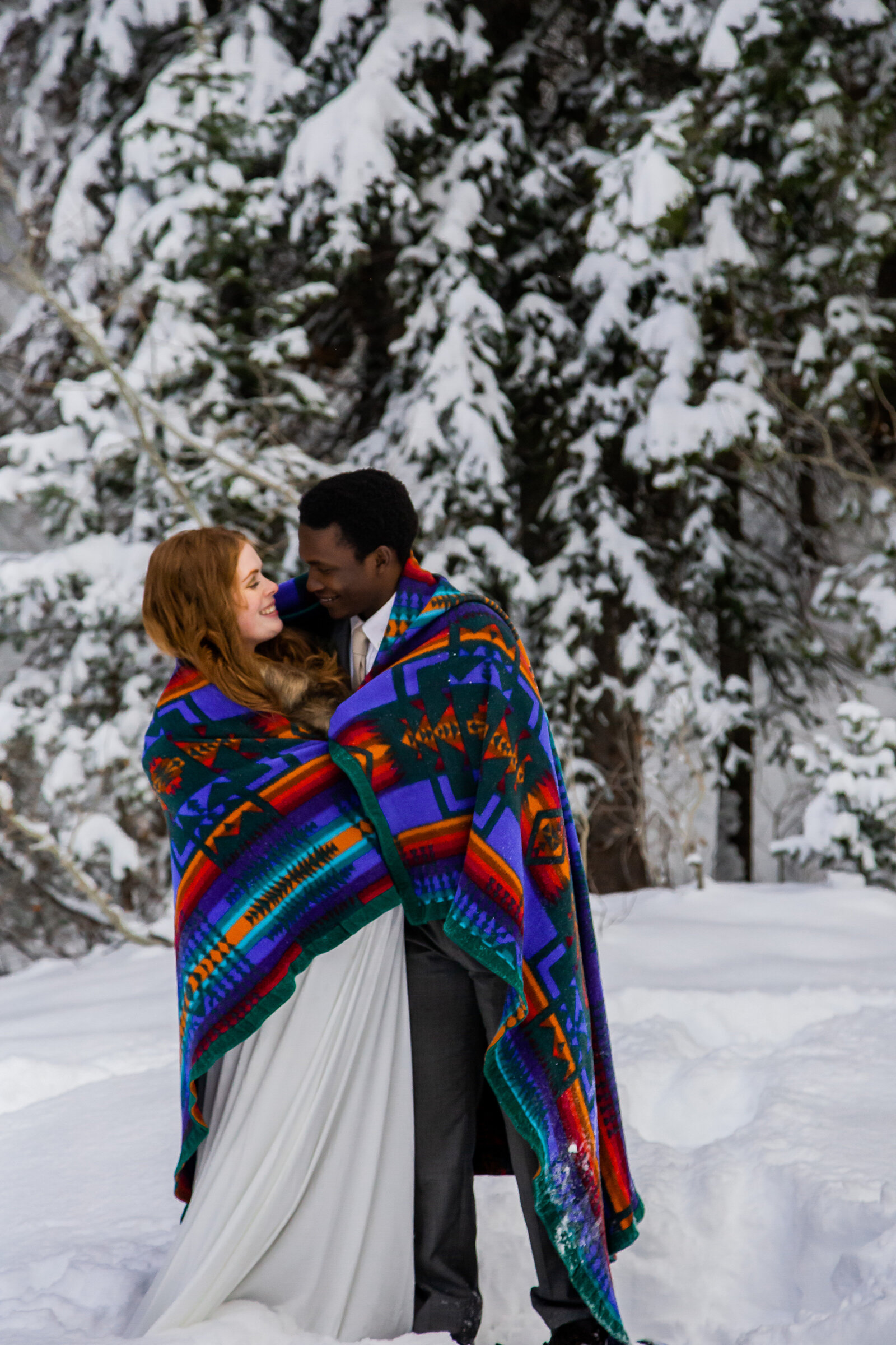 snowshoeing-winter-utah-mountain-elopement-01