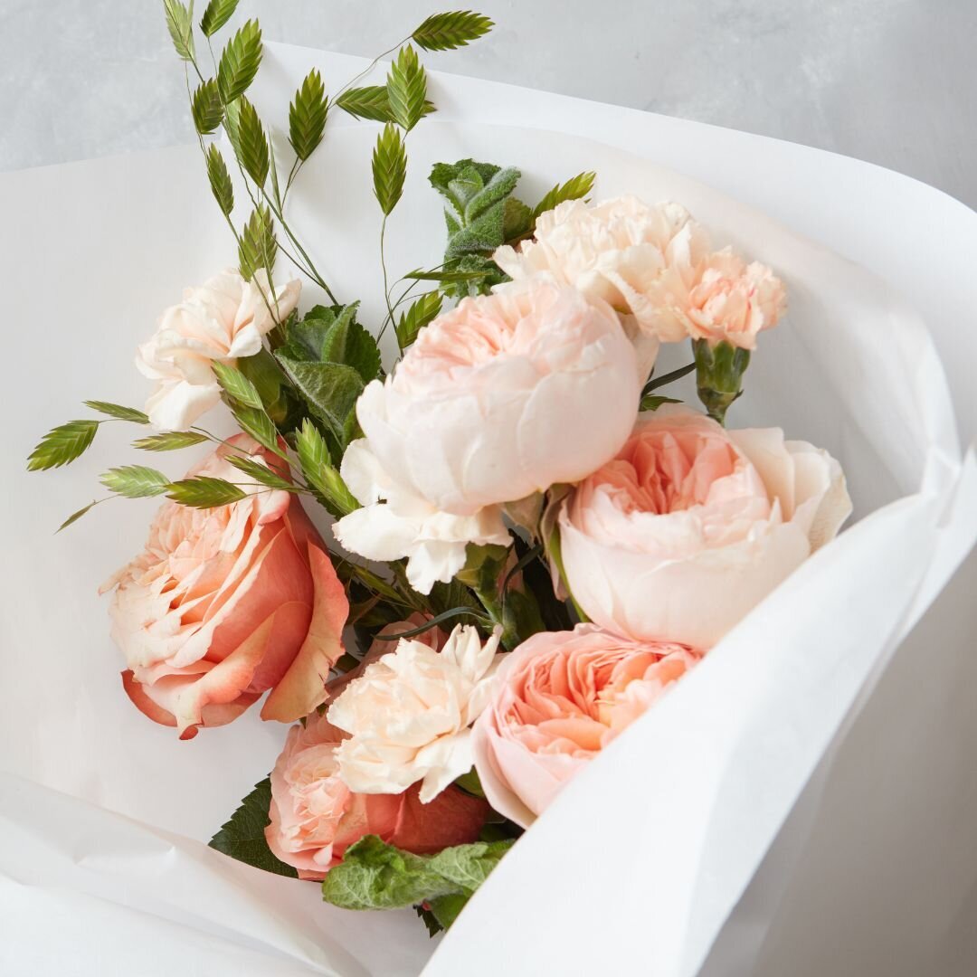 Elevations Floral | Jenna Dowell | Peach Bouquet