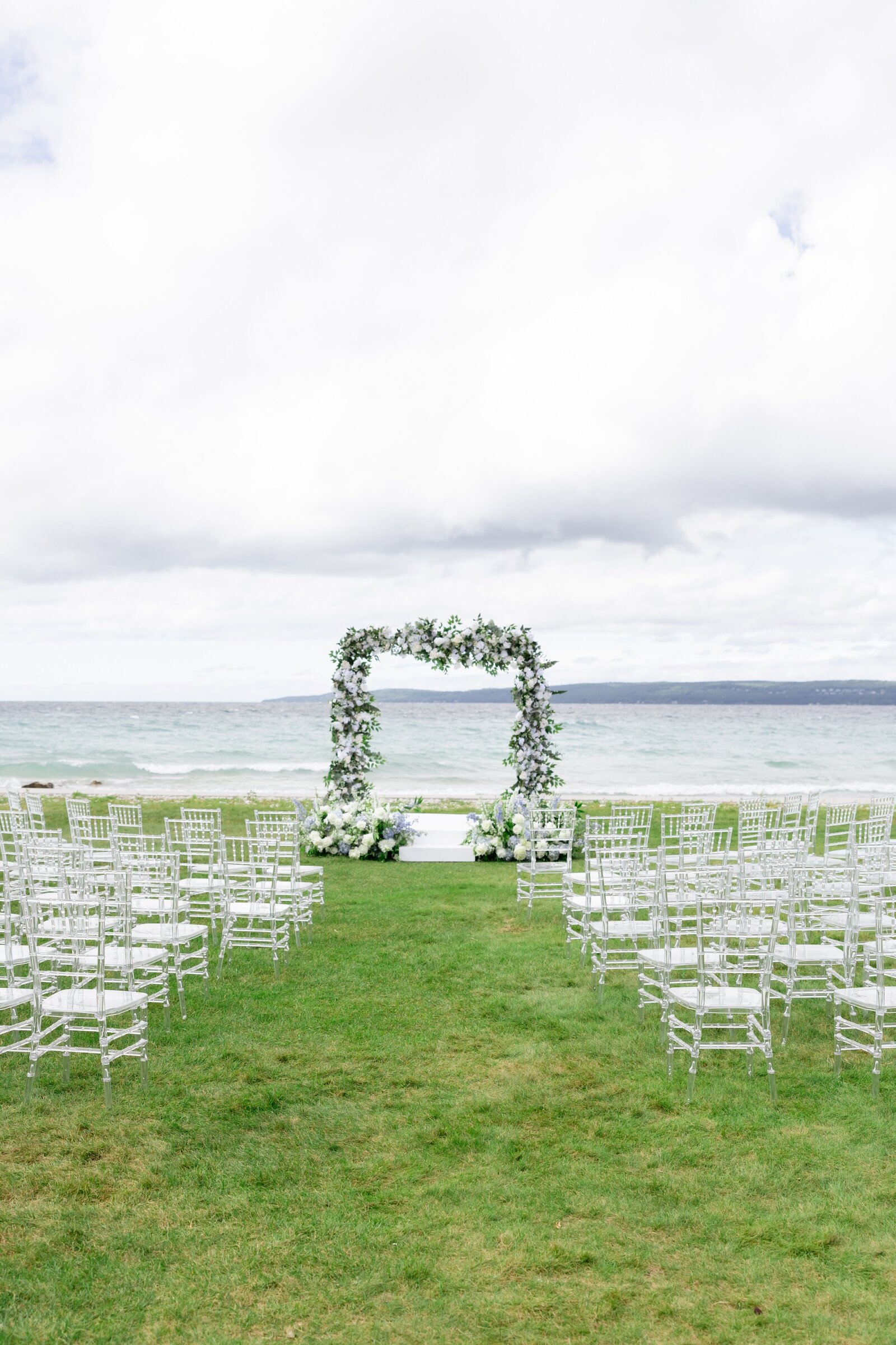 Tented-Bay-Harbor-Wedding-Michigan-Breanne-Rochelle-Photography38