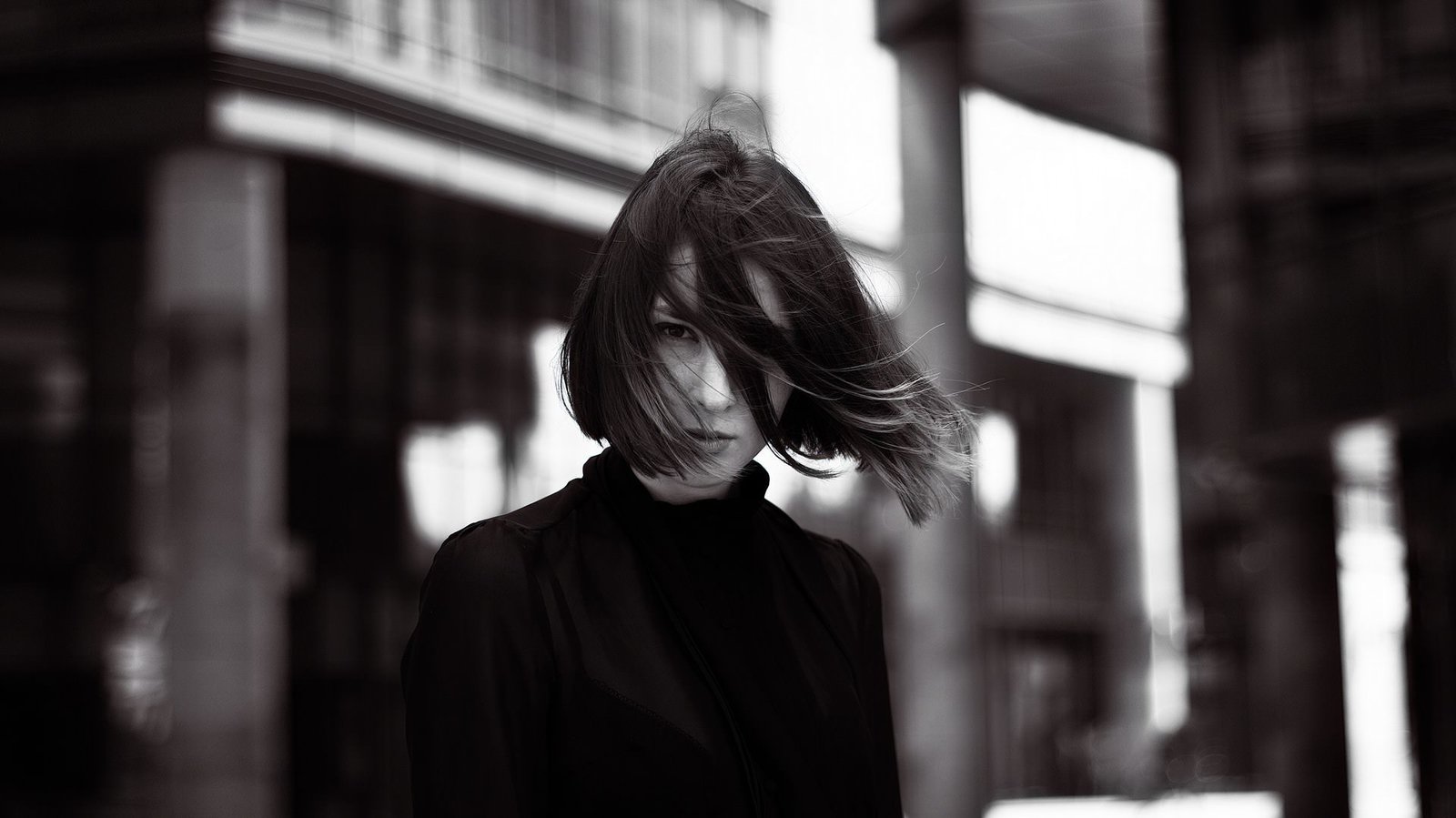 fashionable-girl-in-glasses-in-the-black-pants-157886