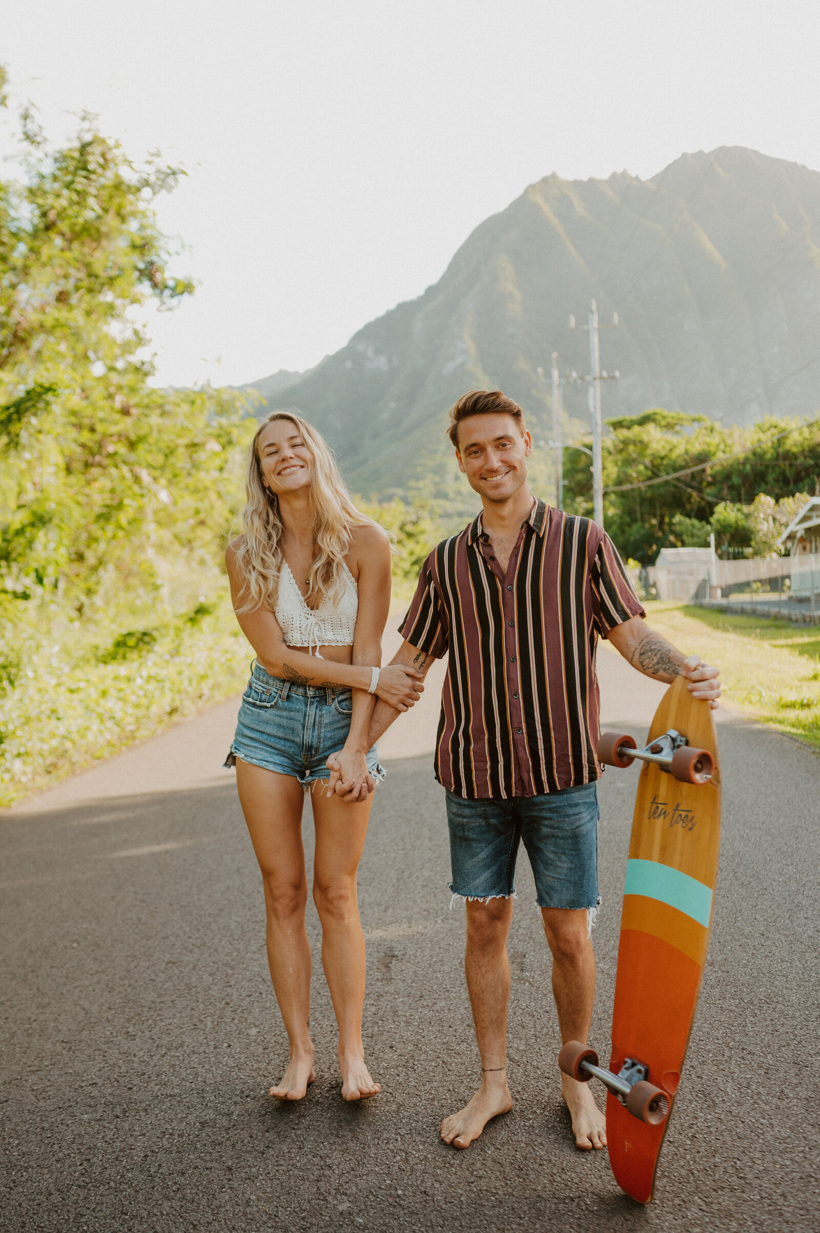 Hawaii Skateboard Couple