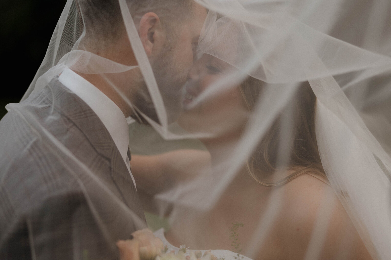 Hawaii Wedding Photographer