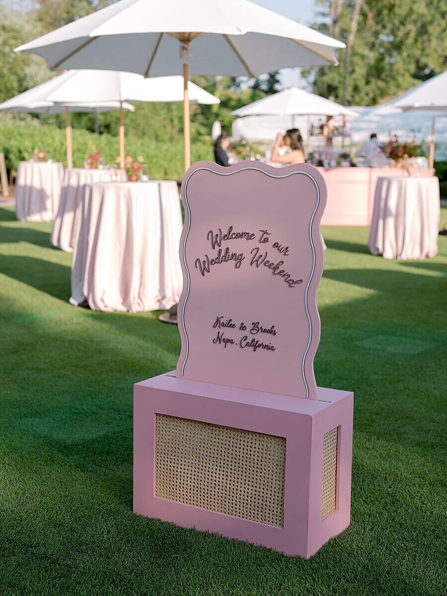 napa-summer-outdoor-pink-welcome-party0212