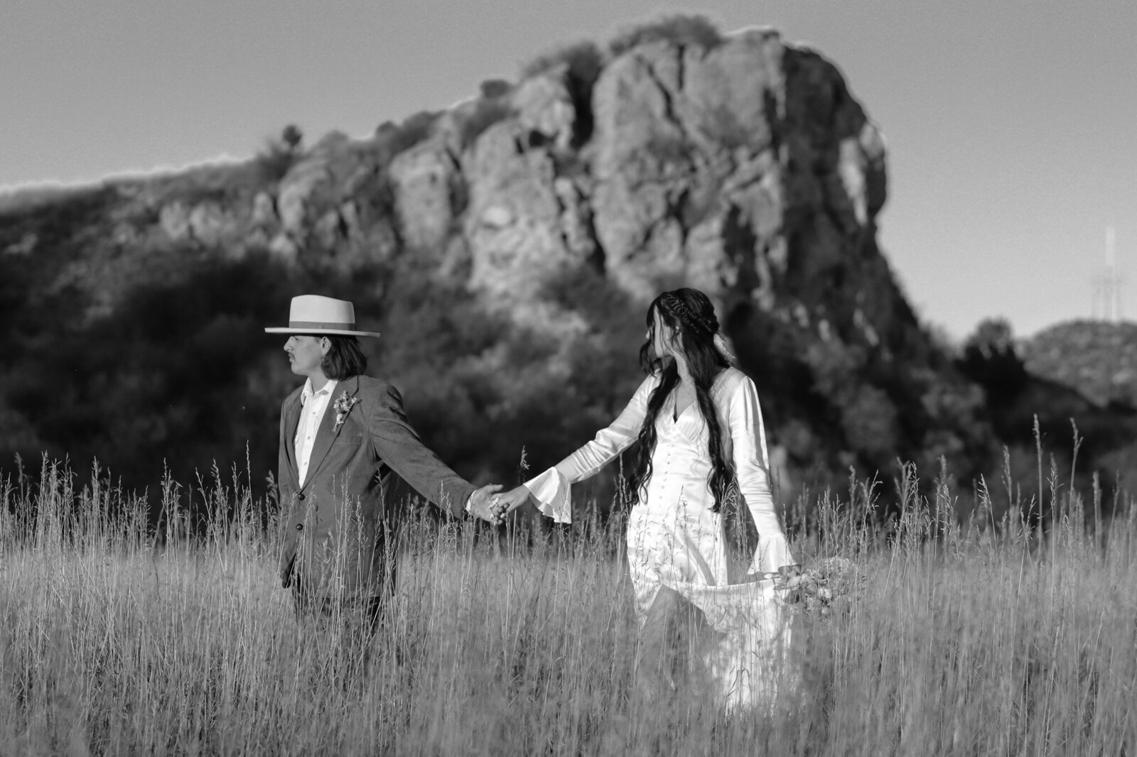 Luxury elopement photography gallery where love and opulence intertwine