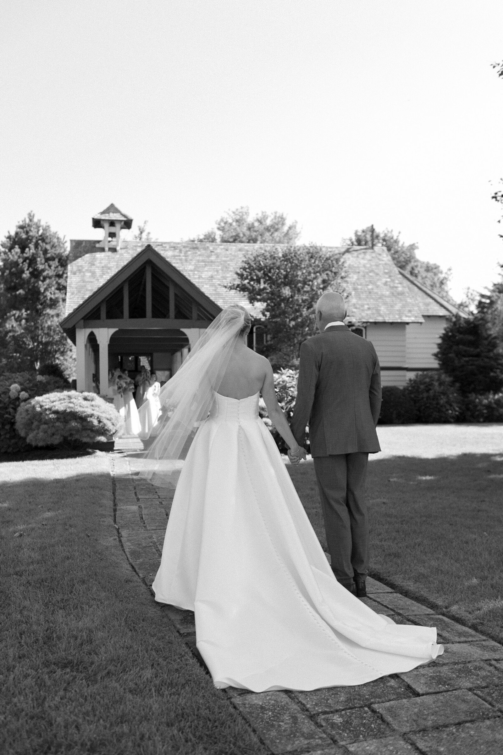Tented South Dartmouth wedding at Salters Point. Deborah Zoe Photography.