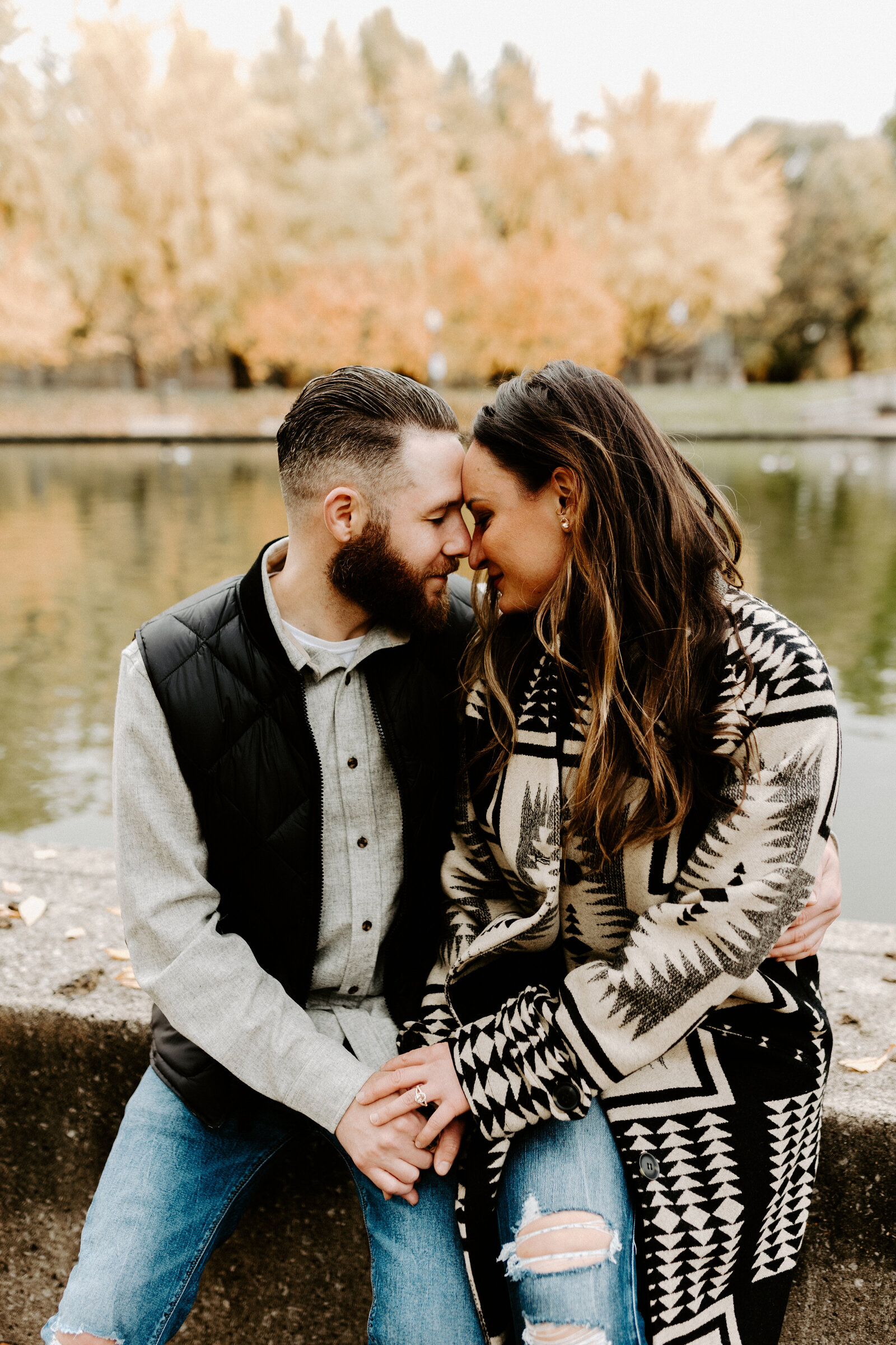 Blissfullybriphotography-pittsburgh-engagement-alleghenycommons-stef-josh-167
