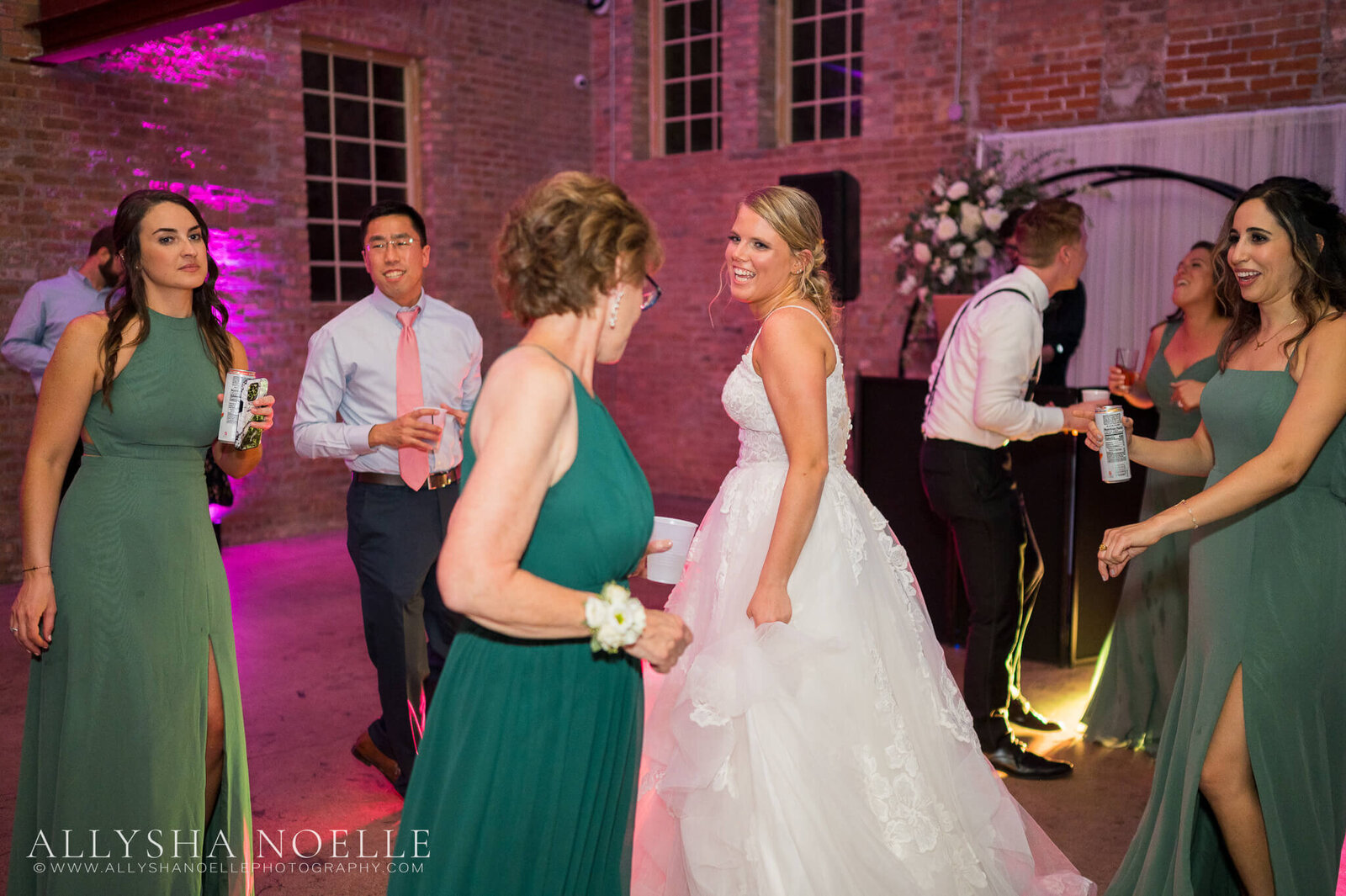 Wedding-at-The-Factory-on-Barclay-in-Milwaukee-1310
