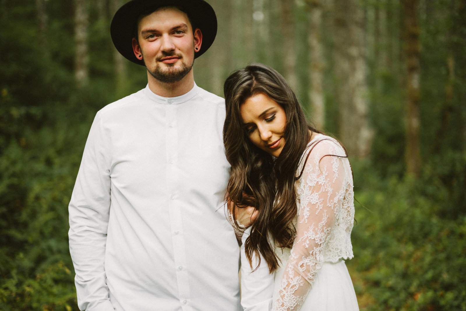 athena-and-camron-seattle-elopement-wedding-benj-haisch-rattlesnake-lake-christian-couple-goals11