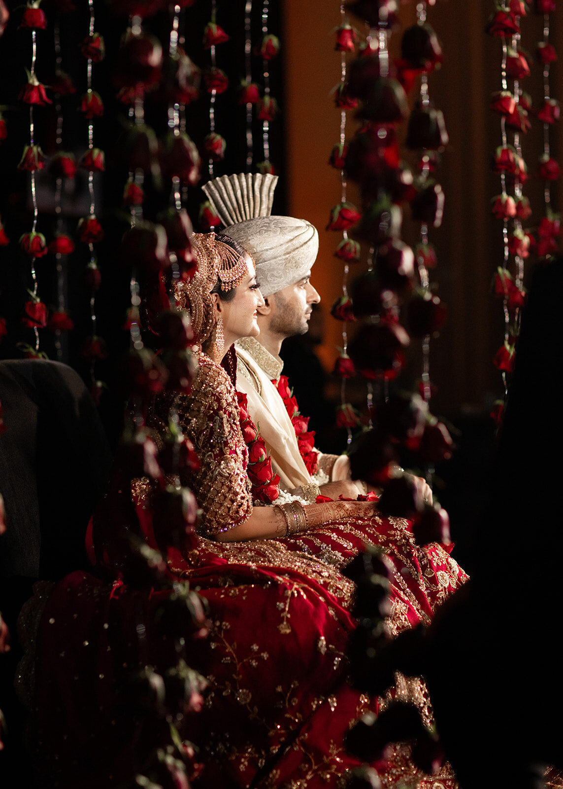 walima-pakistani-muslim-all-red-wedding-21
