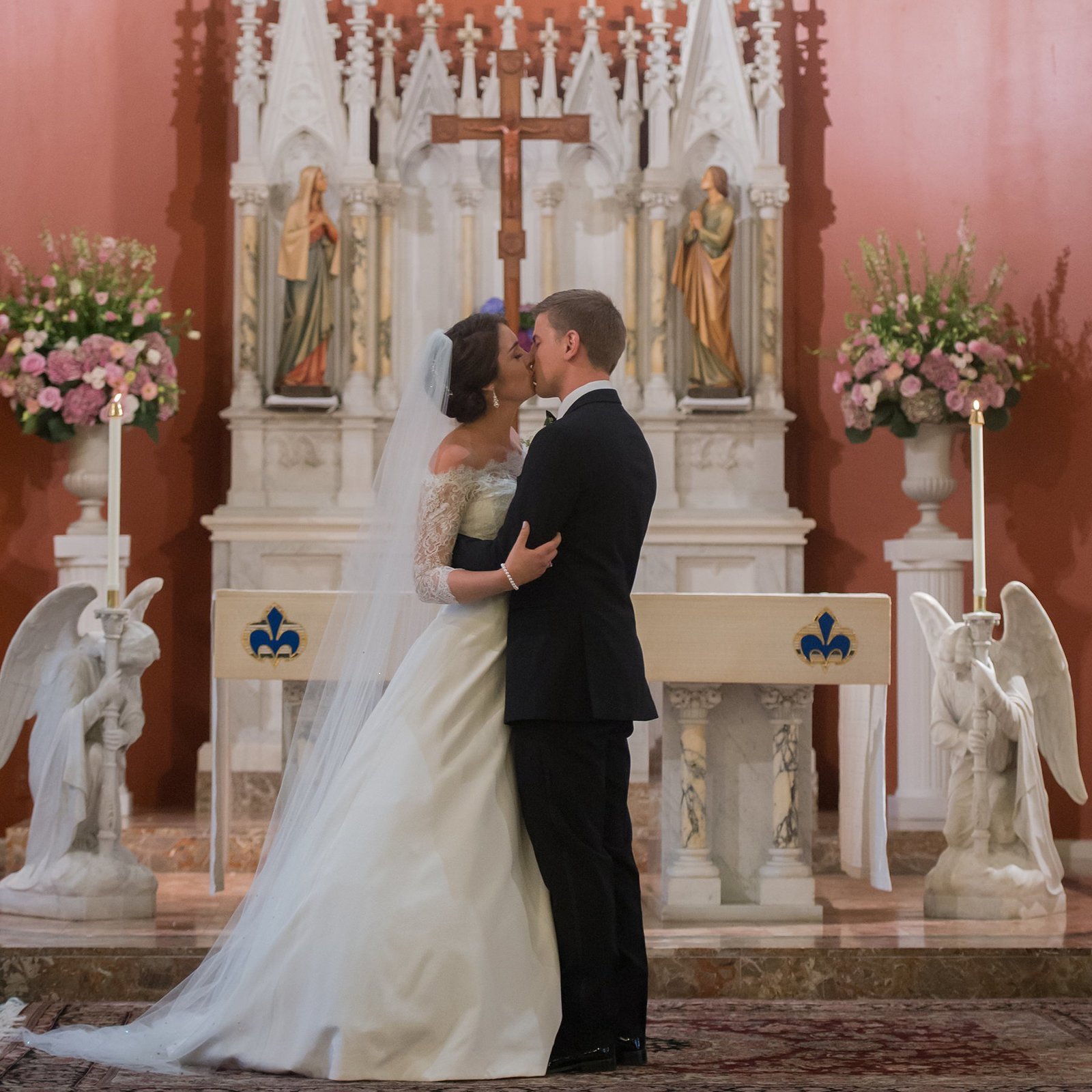 branford_house_tented_wedding_groton_ct_0028