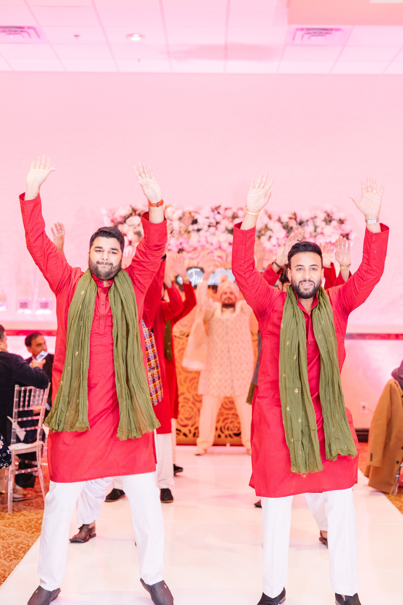 Bridal-party-entrance-at-crystal-banquet