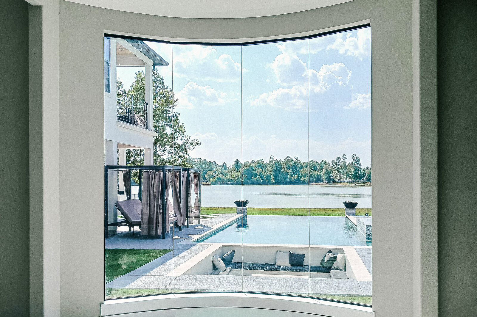 Livingston-Custom-Homes-Oyama-Custom-Build-Picture-Window-Edited