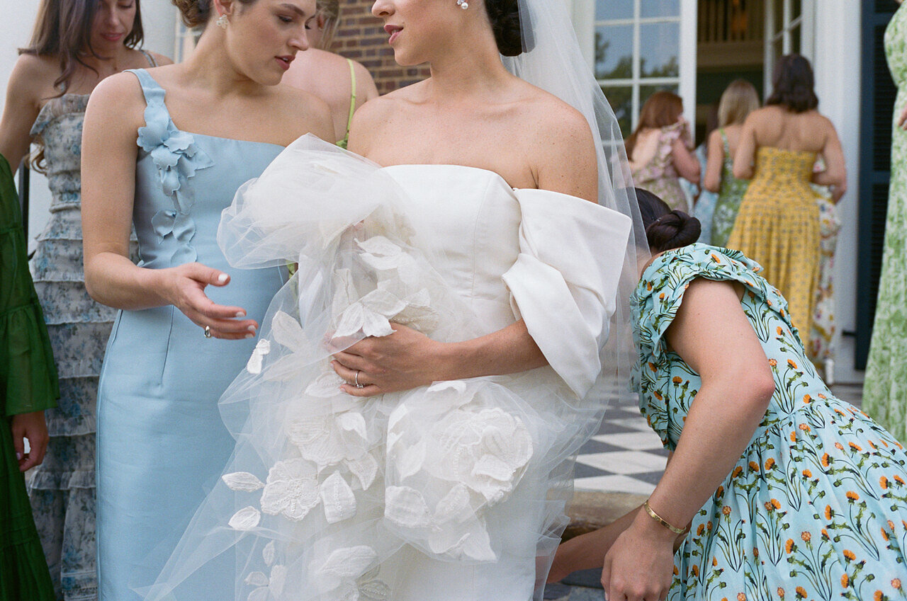 060823_Gina_Alex_Bridesmaids_0098