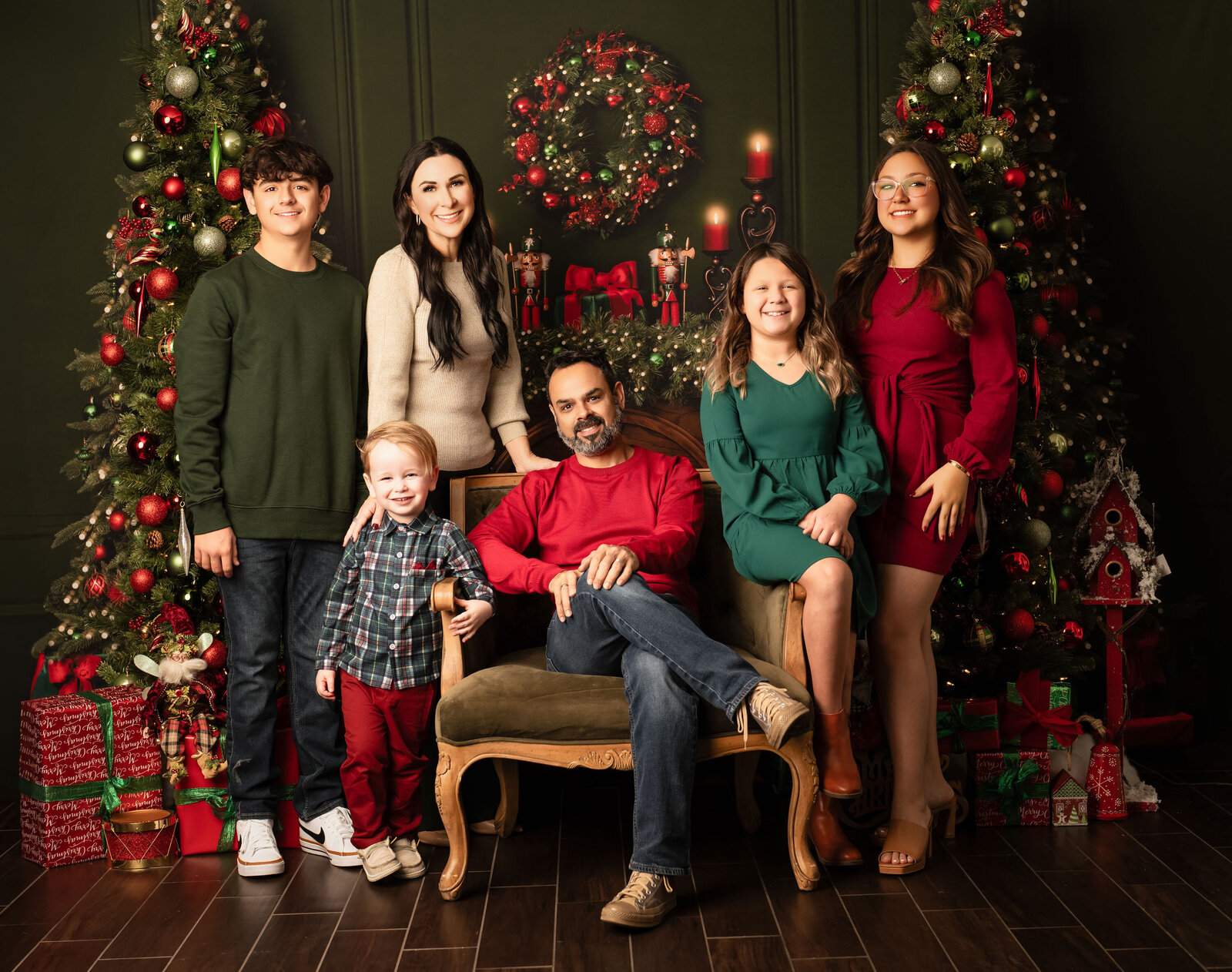 SteinArtStudio Christmas mini Erica Diaz family  2023-11-19-9