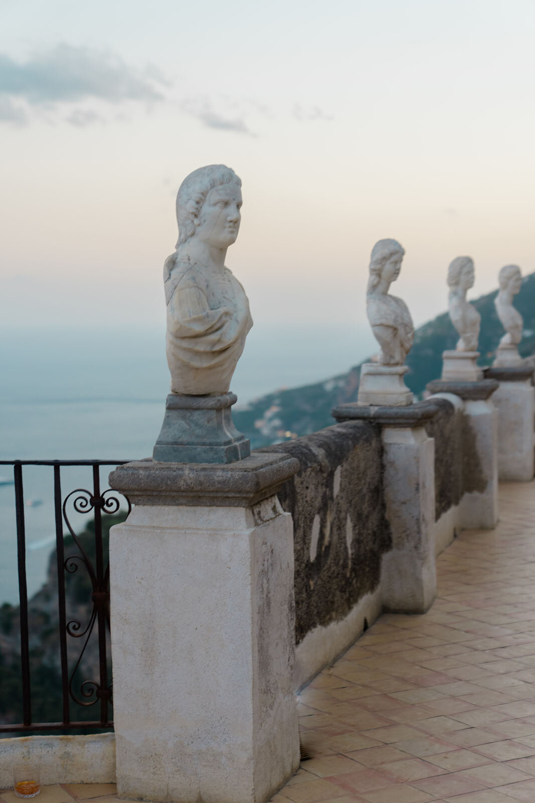 sandraaaberg-KJ-wedding-amalficoast-cimbrone-04307