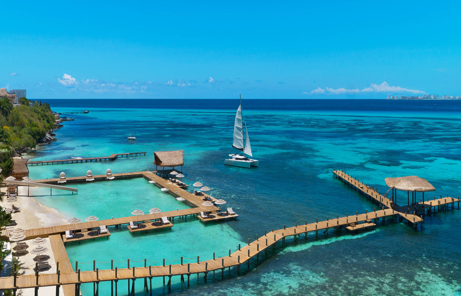 SEIIM-EXT-Pier-Beach1-4A-CB