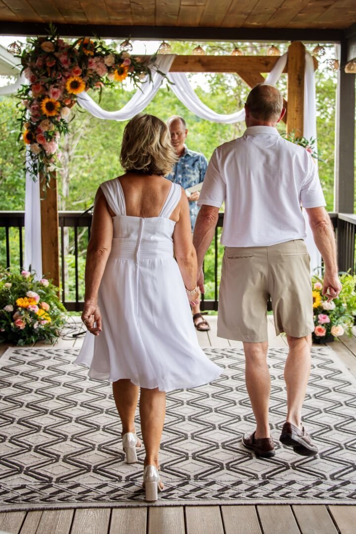Cabin_wedding_Sevierville_TN