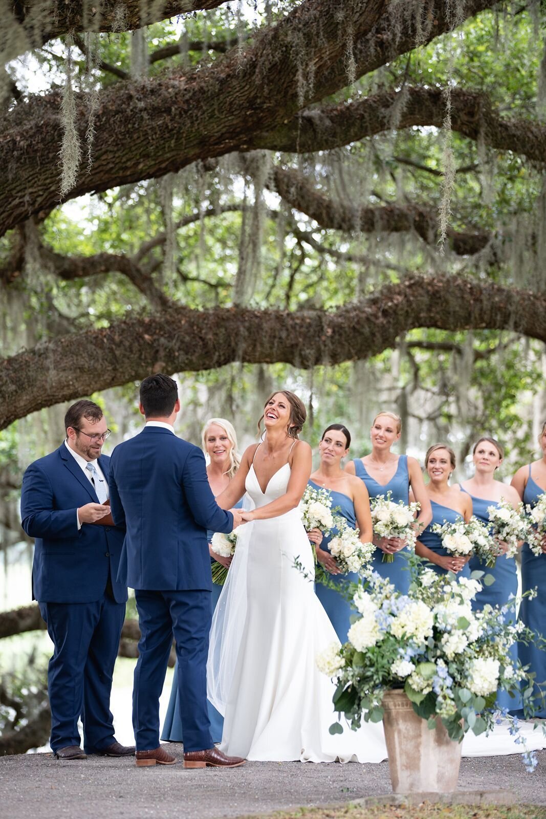Outdoor wedding ceremony photo in Charleston