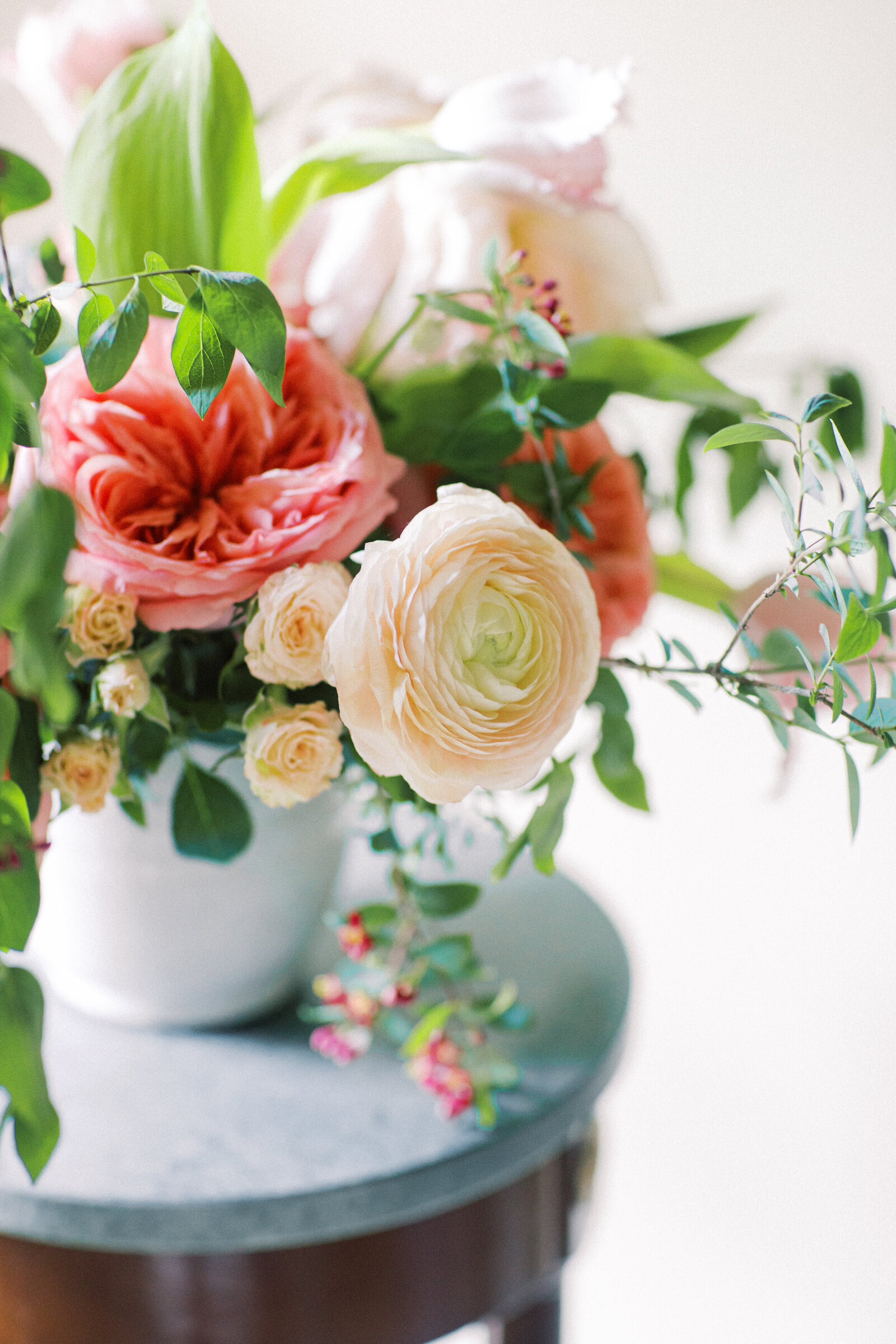 may-wedding-flower-arrangements-14