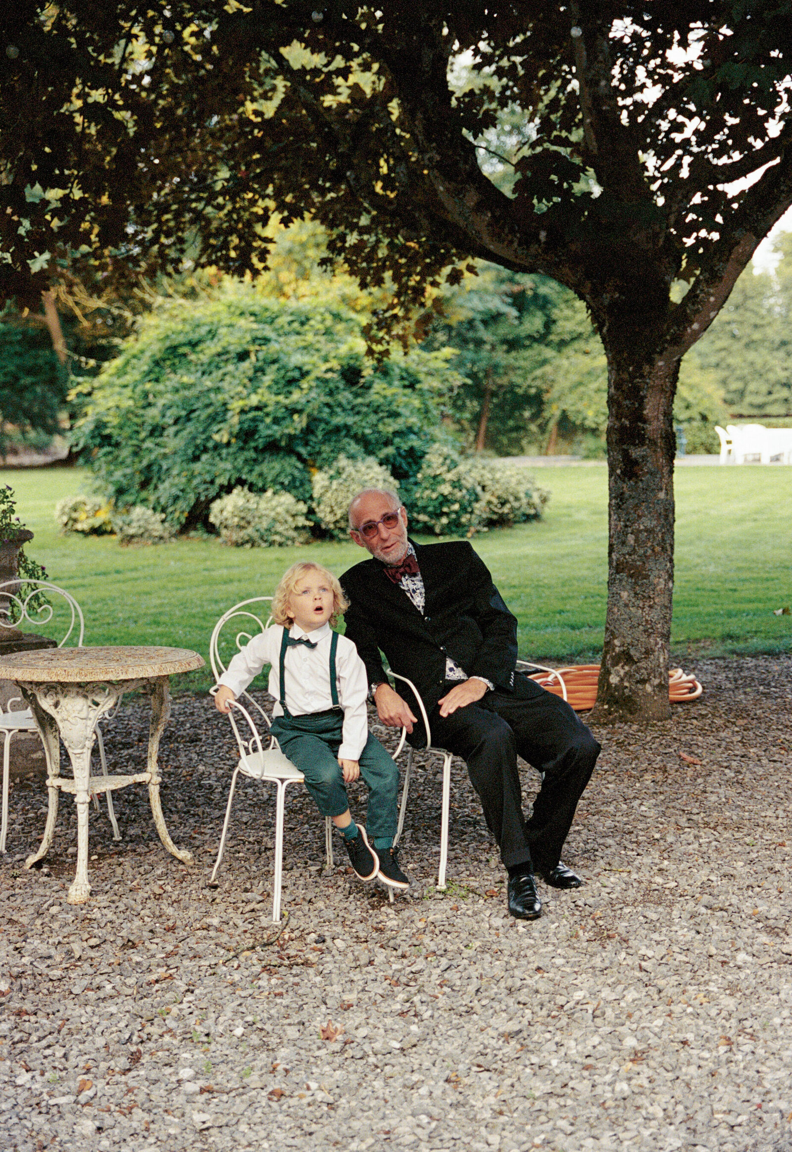 Film-Wedding-Photographer-Zara-Staples-Weddings328