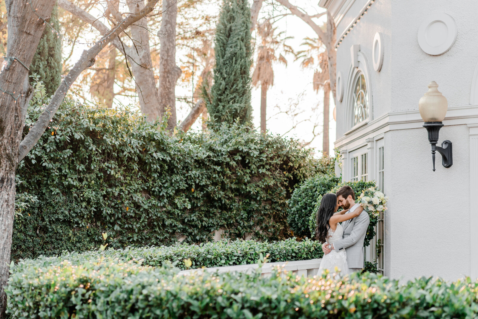 Our cascading Ivy creates a textured and elegant background in the hart of urban Midtown.