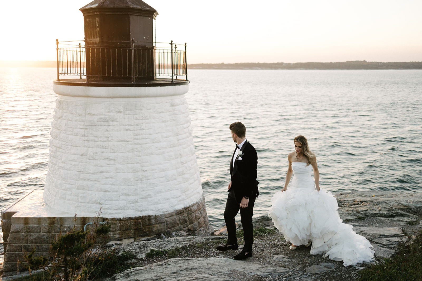 Maddie & Andrew - Newport RI Wedding- Larisa Stinga Photography -1030-221007