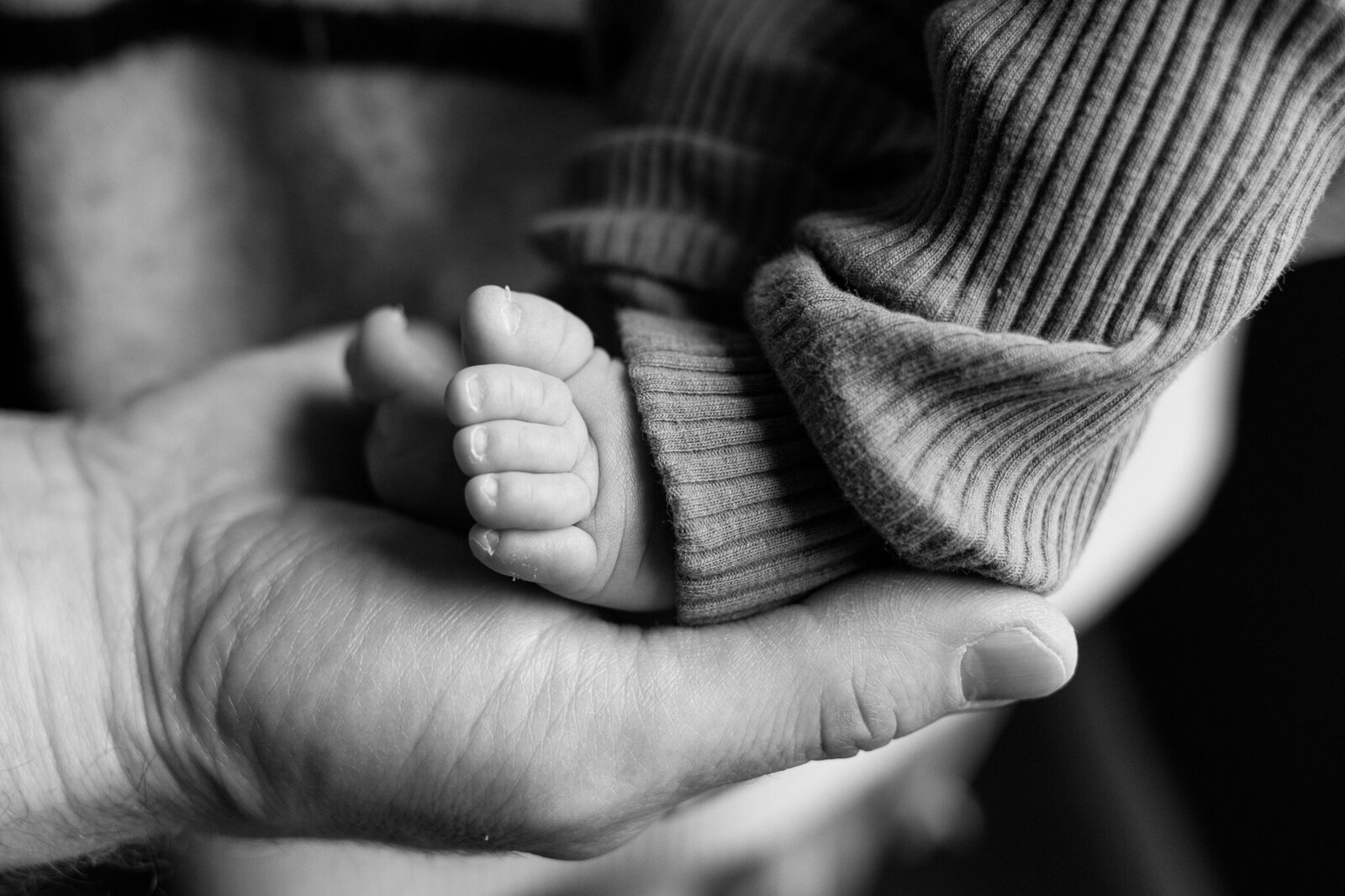 fort-mill-newborn-documentary-casual-lifestyle-photos (8)