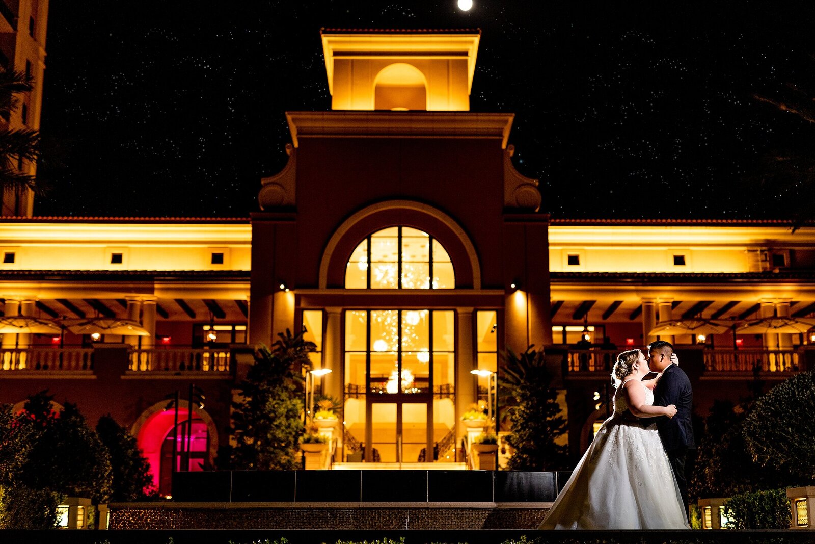 Night time portraits wedding | Four Seasons Wedding | Orlando Wedding Photographer