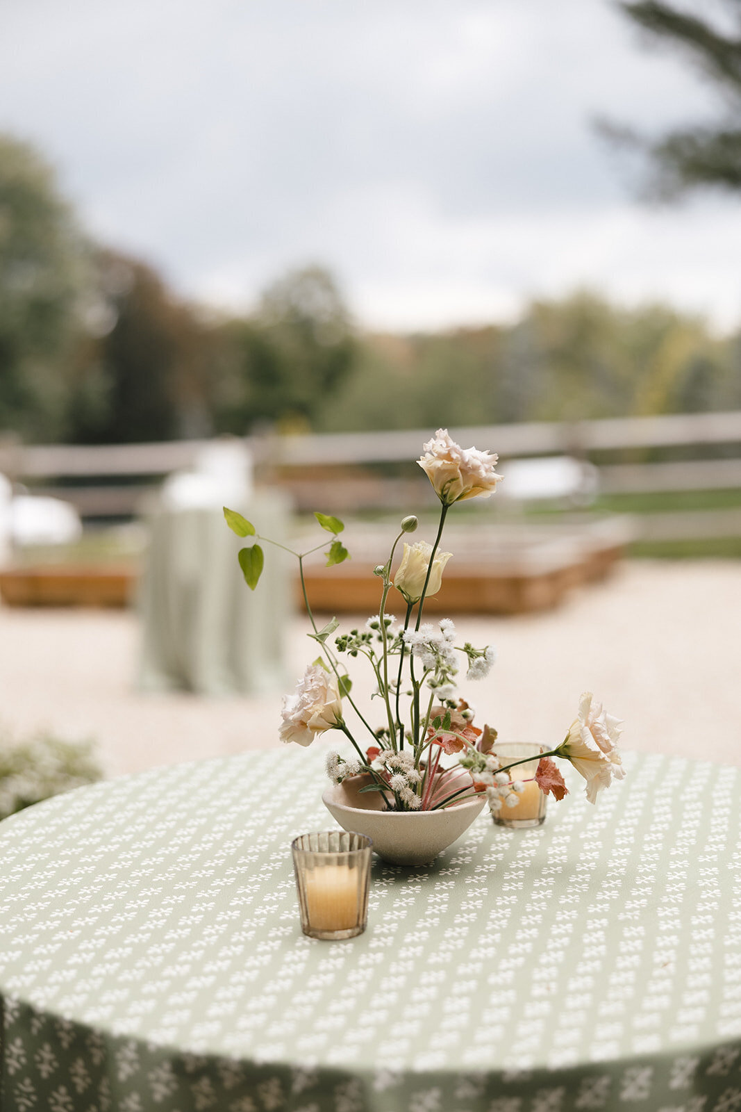 Mayflower-Inn-Garden-Tented-Wedding 50