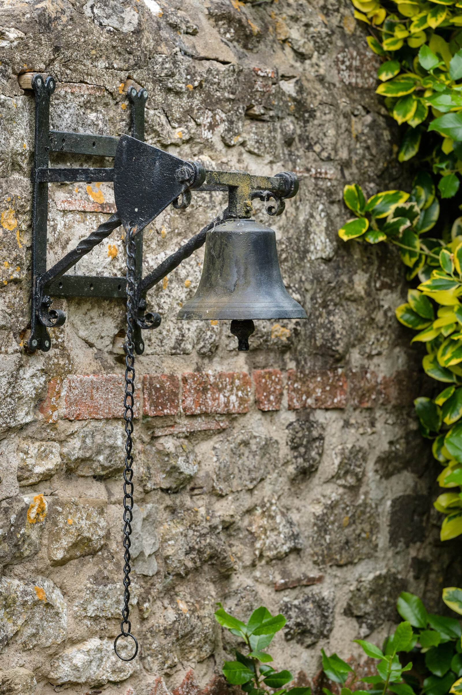 Notley-Abbey-wedding-photography-1007