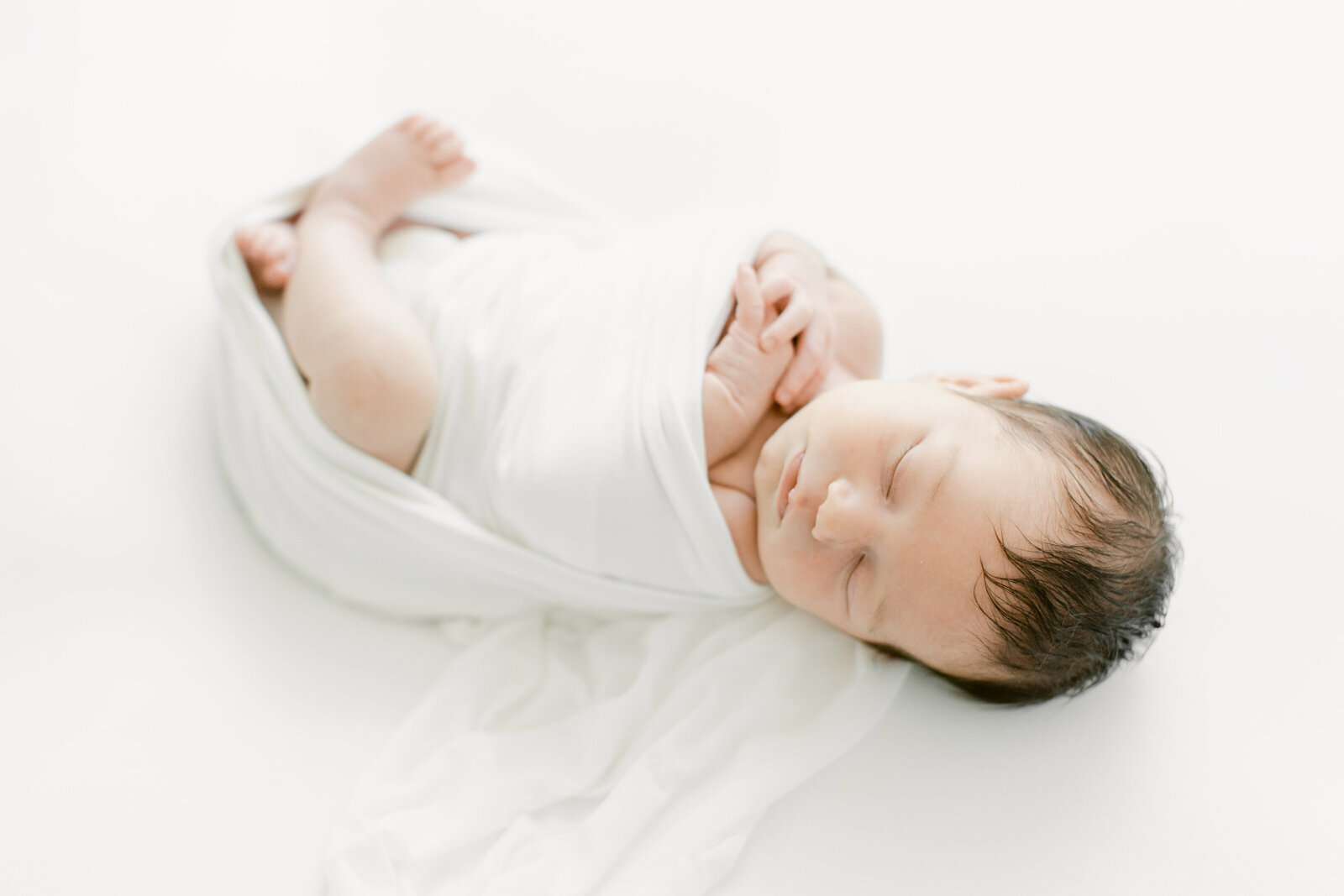 baby-boy-newborn-photos-in-bentonville-53