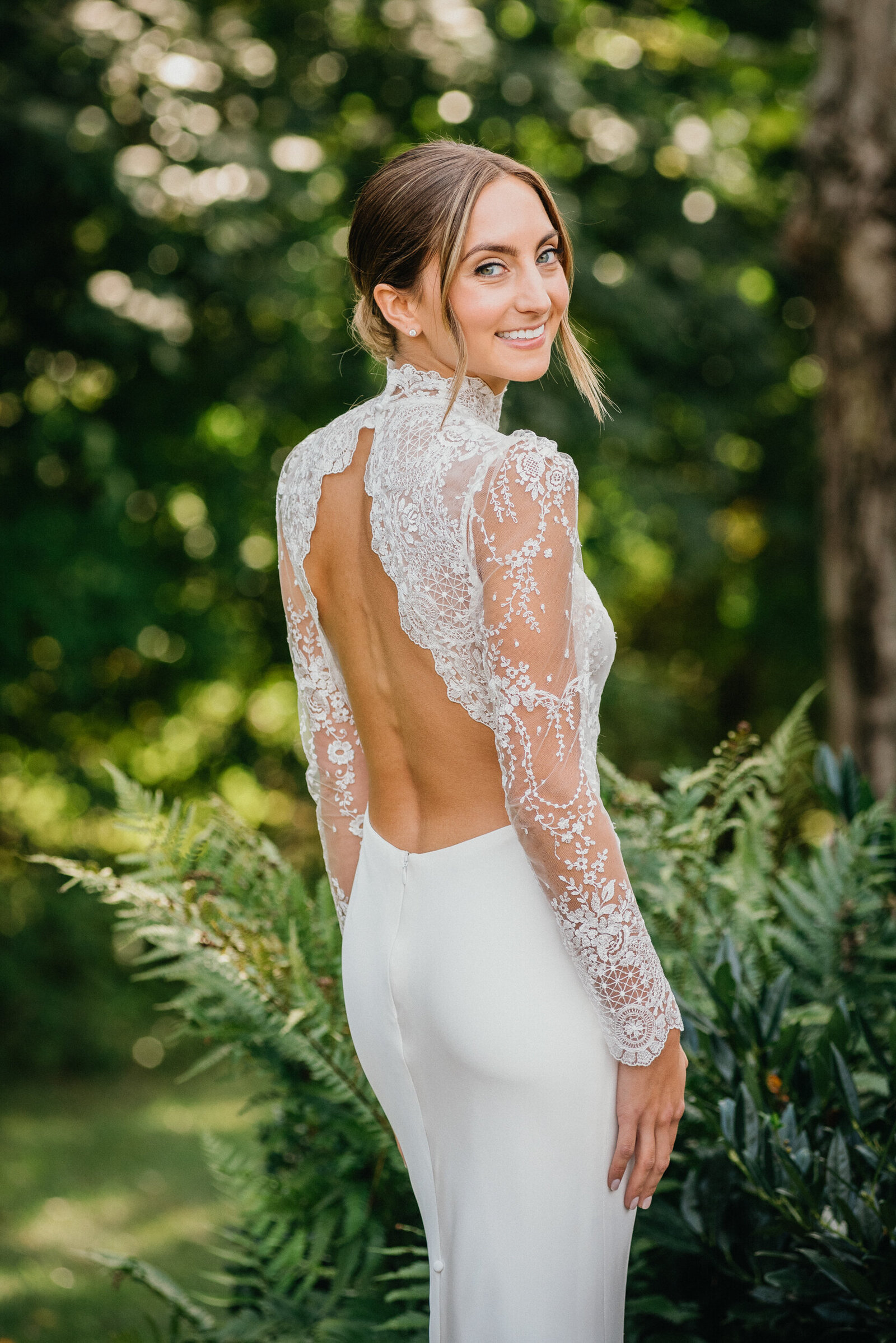 Natural light bridal portrait captured outdoors at a Radnor Hunt Club wedding. 
