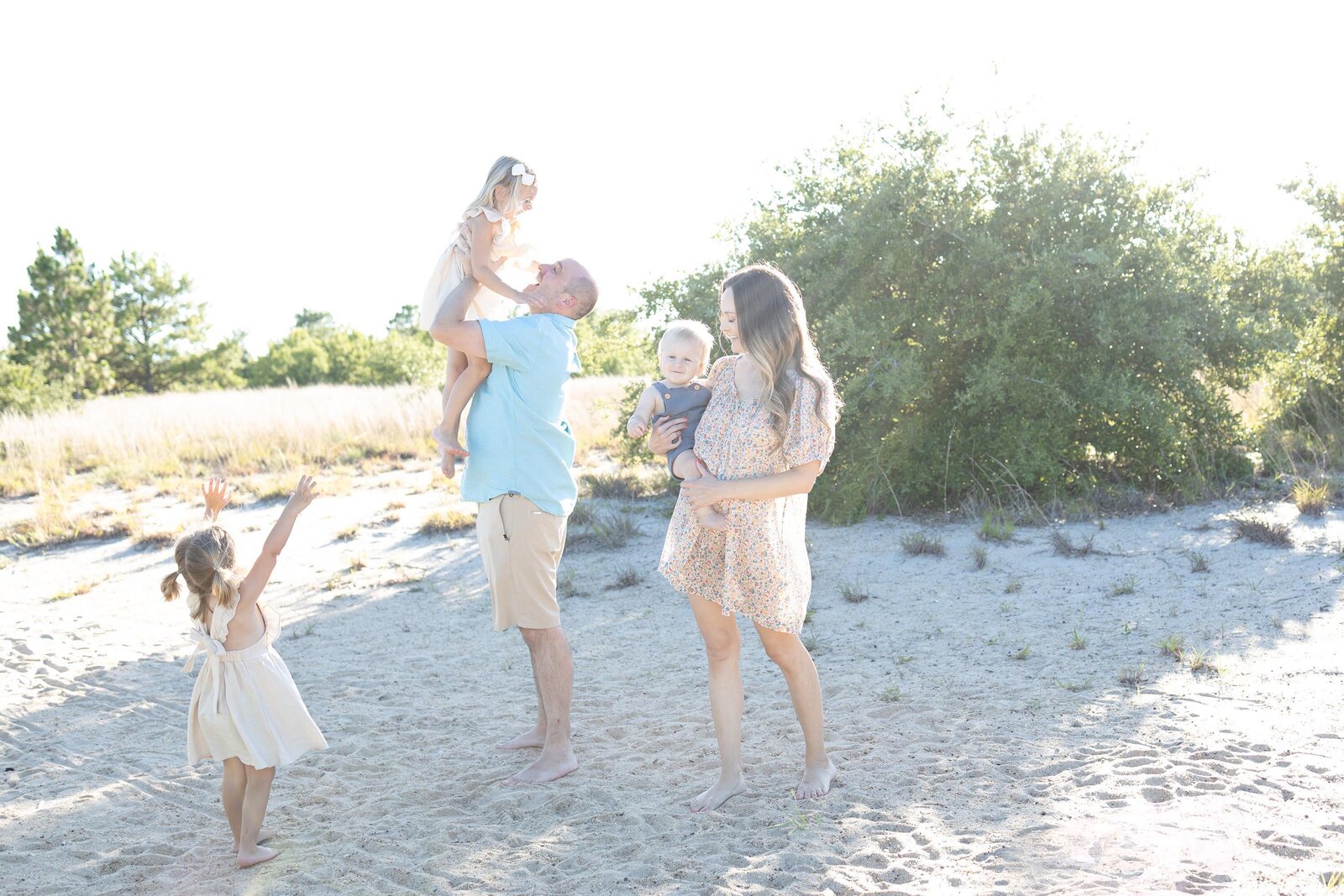 Williamsburg-Family-Photographer-Mary-Eleanor-Photography-035