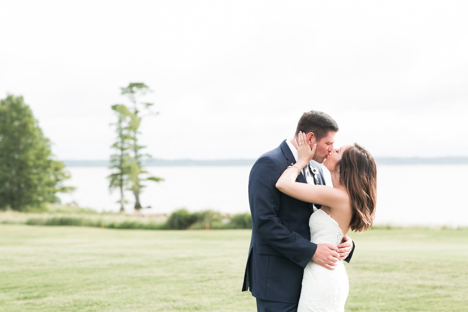 Two Rivers Country Club Classic Memorial Day Wedding by Elizabeth Friske Photography-52