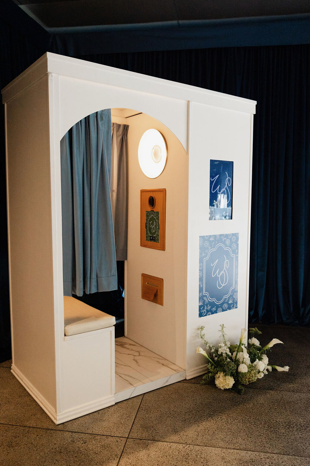 February Booth Enclosed Booth | Dallas Fort Worth Event Photo Booth